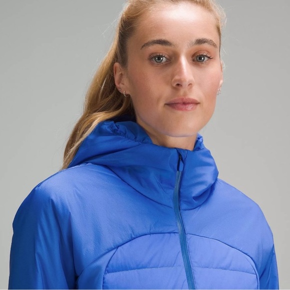 Lululemon Down For It All Jacket size 8 Pipe Dream Blue EUC - Picture 7 of 16